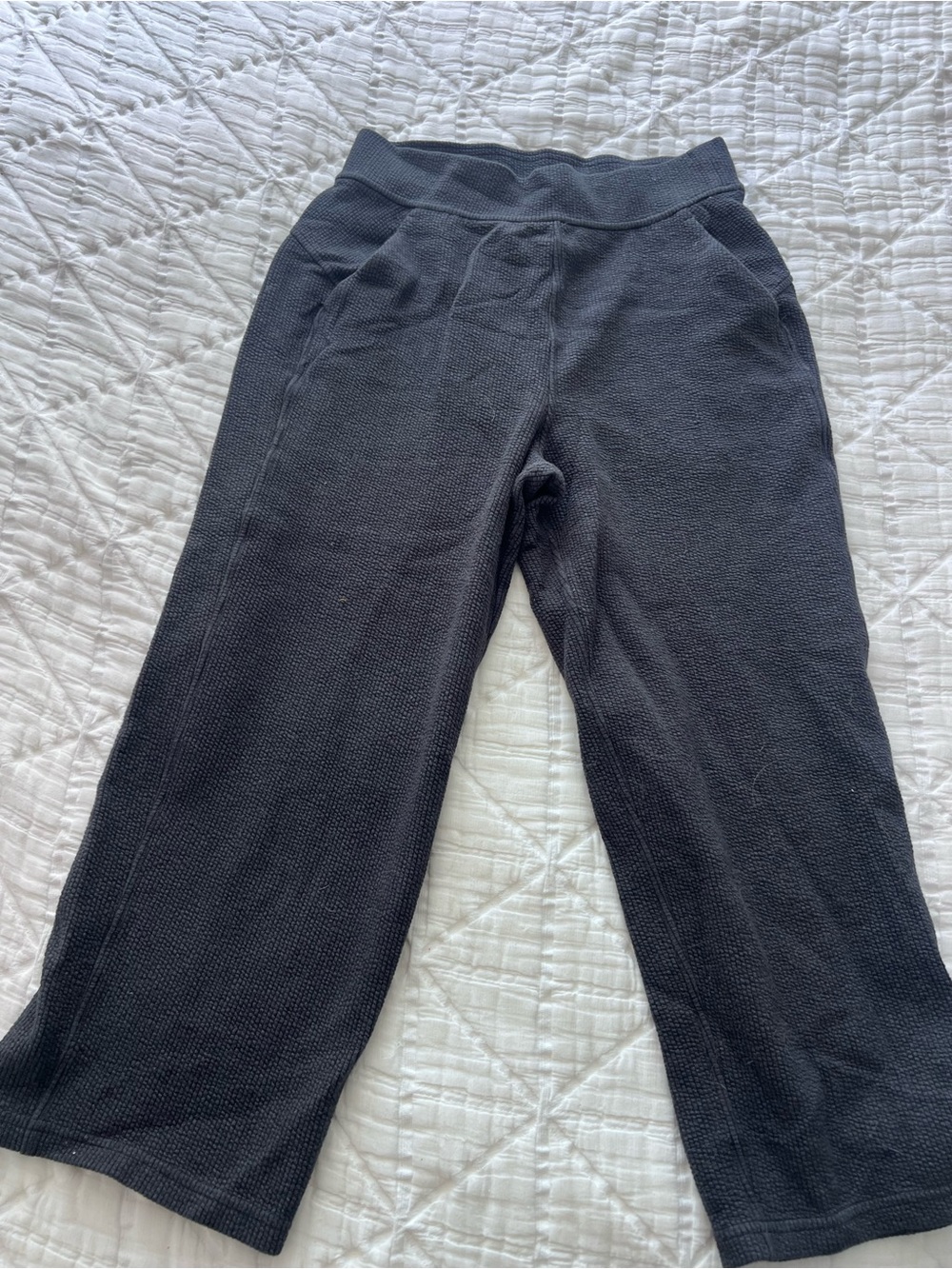 Lululemon Cropped Pants